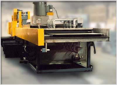 Power Roller Conveyor to clean and dry light gage aluminum 